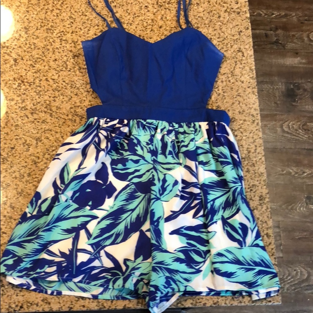 Floral romper with cutouts